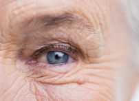 Аппарат для лечения катаракты глаза